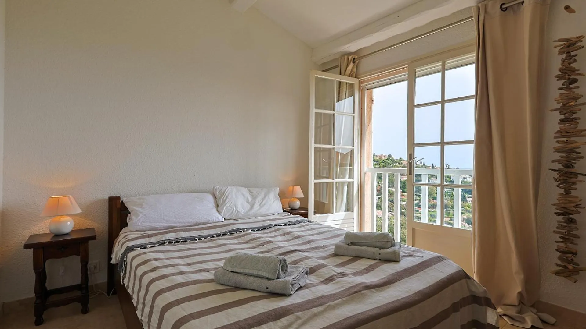 Provenzalisches Haus Homard - Mit Privatem Garten Und Meerblick By Riviera Homelife Saint-Raphael  0*, Saint-Raphael (Var) France